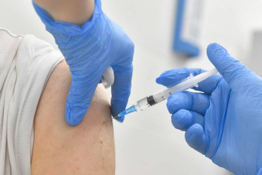 На АО "СКБ СИБЭЛЕКТРОТЕРМ" прошла выездная вакцинация от COVID-19